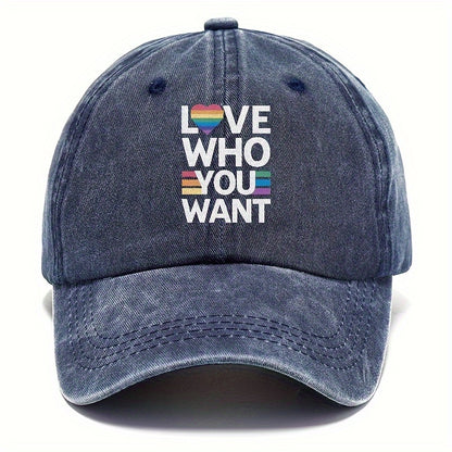 Casquette Marine LGBT Love Who You Want