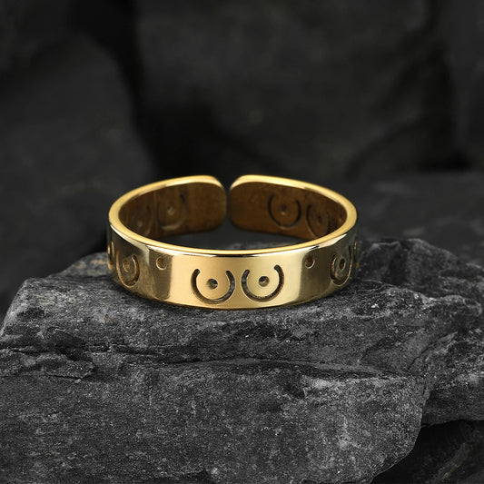Bague LGBT Poitrine Or