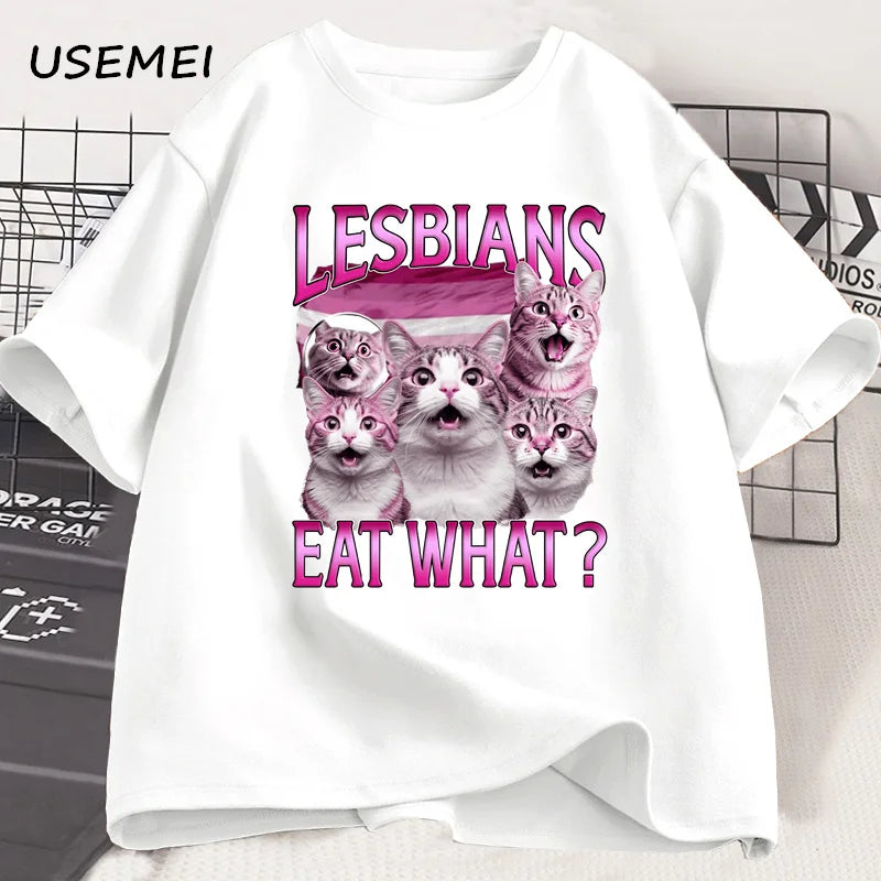 T-shirt Lesbien — Wait... Lesbians Eat What