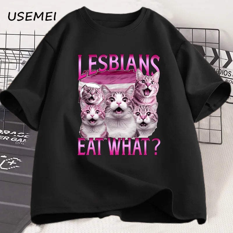T-shirt Lesbien — Wait... Lesbians Eat What