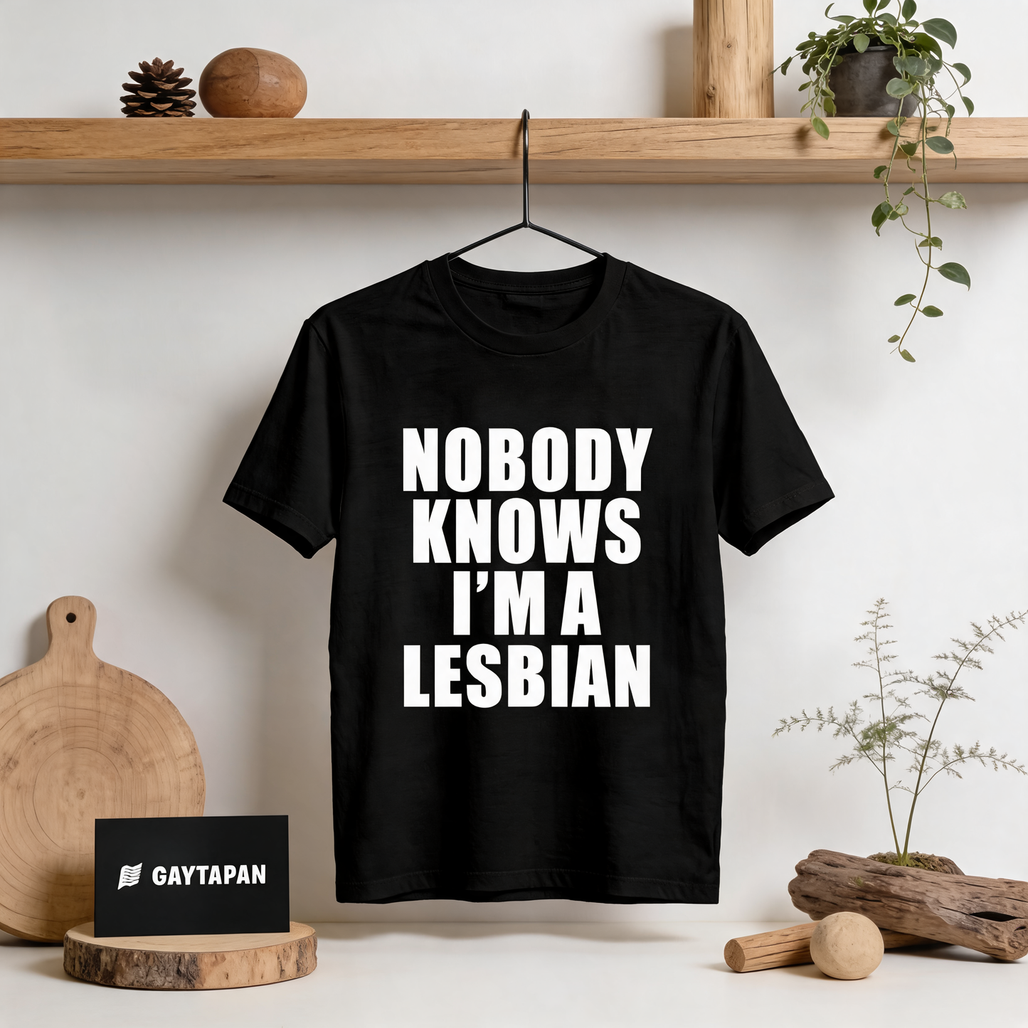 T-shirt Lesbien Noir Nobody Knows I Am A Lesbian