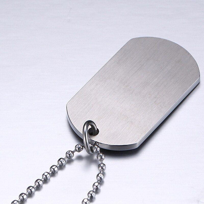 Collier LGBT <br/> Plaque Argentée