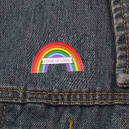 Pins Arc-En-Ciel — Love Is Love