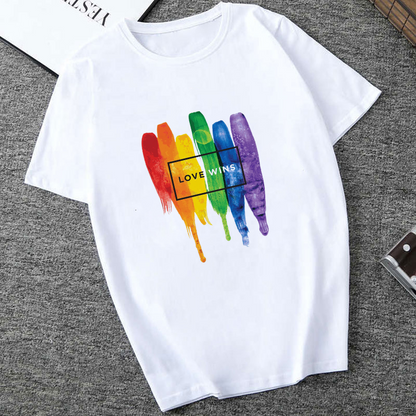 T-SHIRT LGBT — LOVE WINS